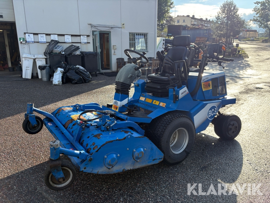 Gräsklippare BCS MA.TRA 300 med Klippdäck & Slaghack