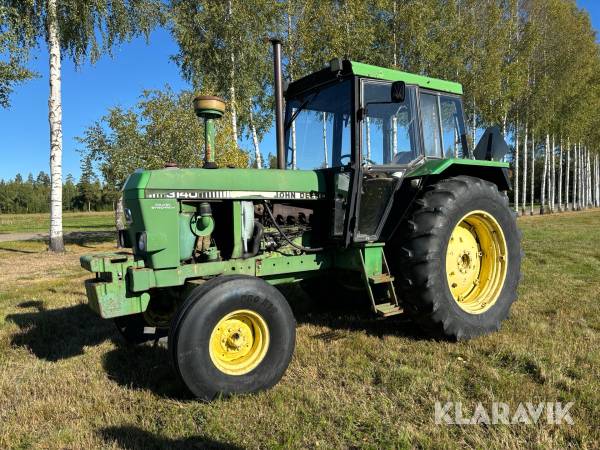 Traktor John Deere 3140 HILO