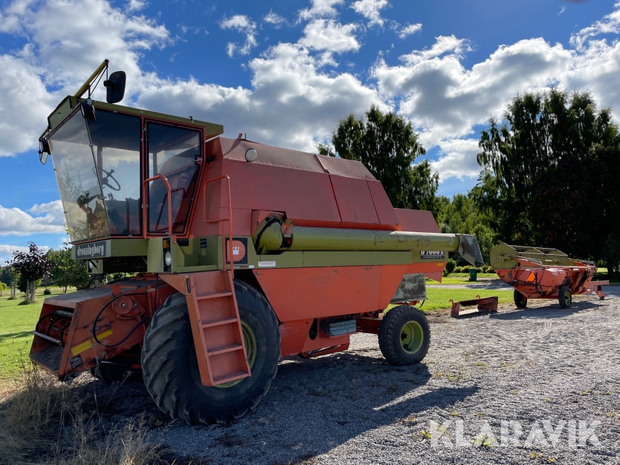 Skördetröska Dronningborg D7000 S Hydrostatic