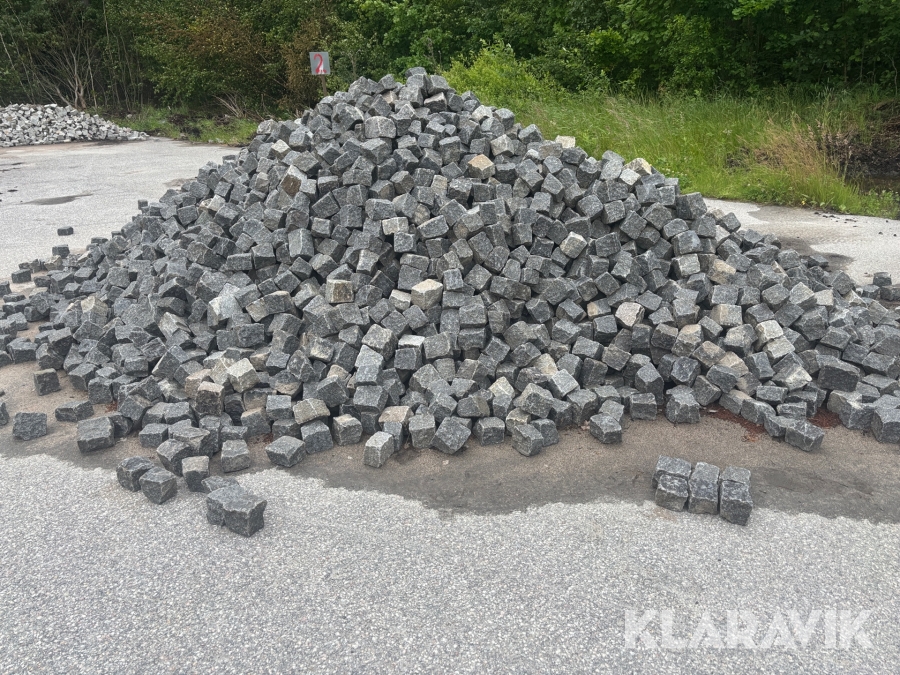 Smågatsten Svensk 8/11 Svart - Totalt cirka 10 ton