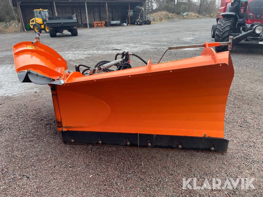 Vikplog Pronar PUV-3300M