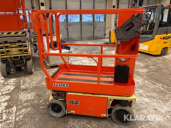 Saxlift JLG 1230ES
