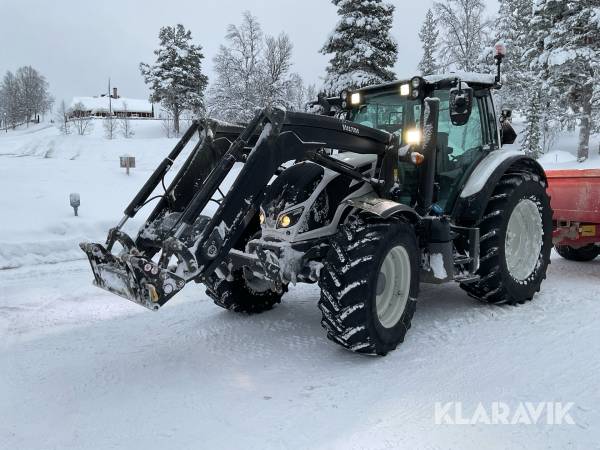 Traktor Valtra N154E Direct Smarttouch +L