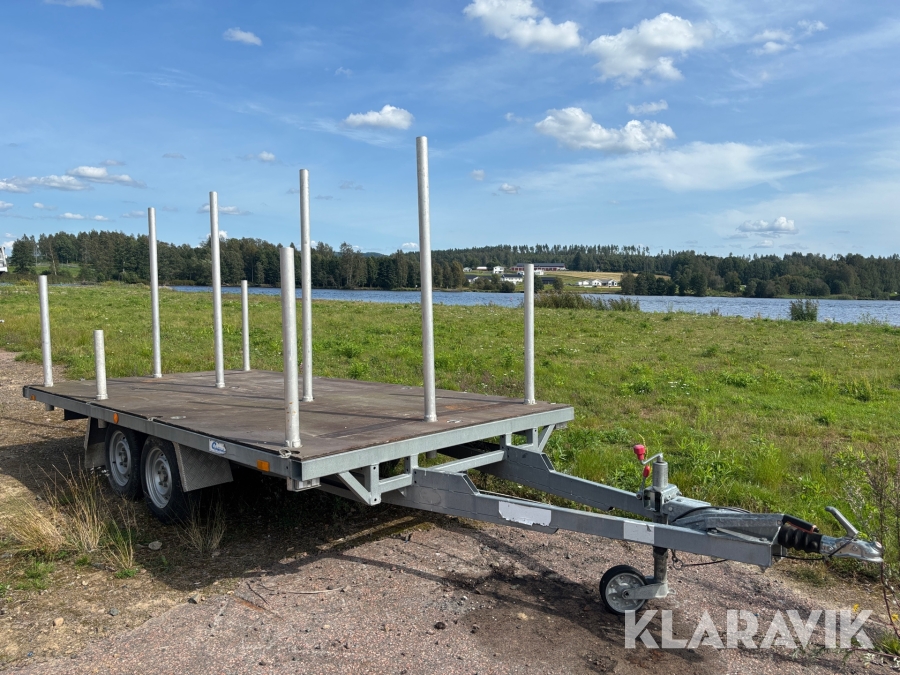 Maskinsläp CO-Släpet med stakar