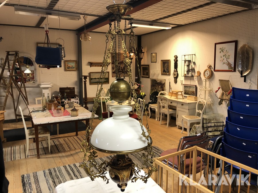 Antik fotogenlampa majolika