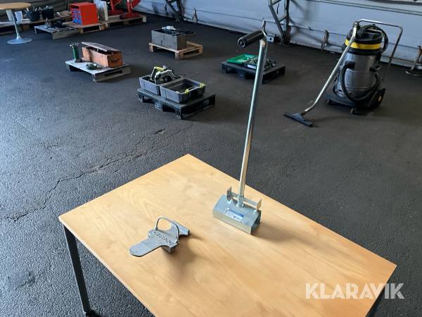 Skivlyft och skivhållare Gyproc