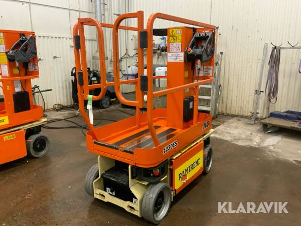 Pelarlift JLG 1230 ES 1st