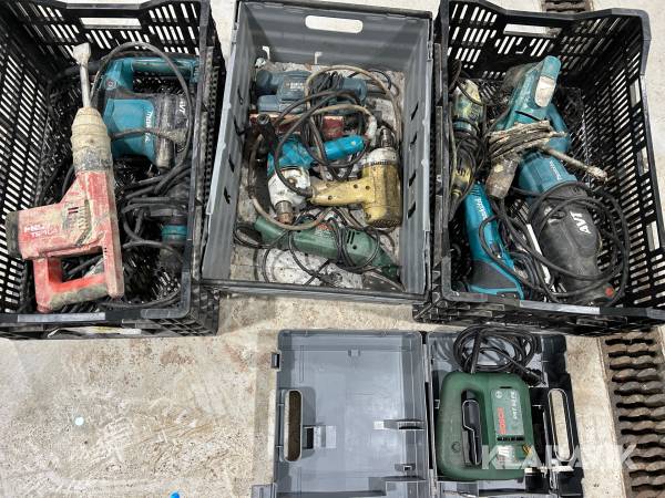 Byggmaskiner olika typer 13 st 