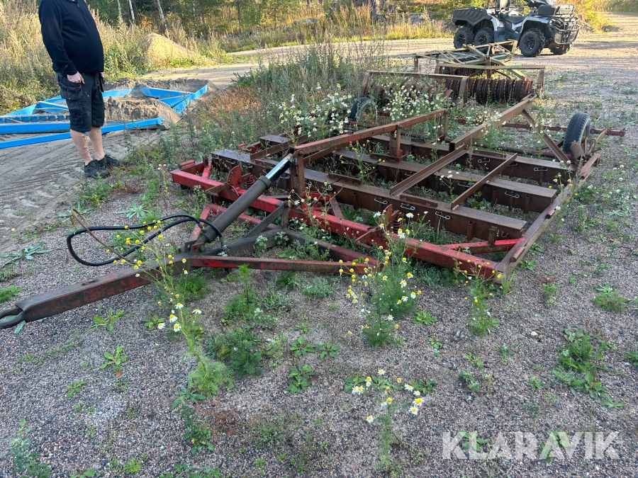 Harv för trav och ridbana
