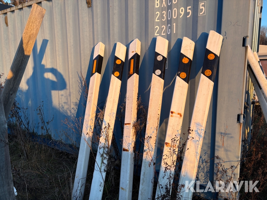 Reflexstolpar / vägstolpar