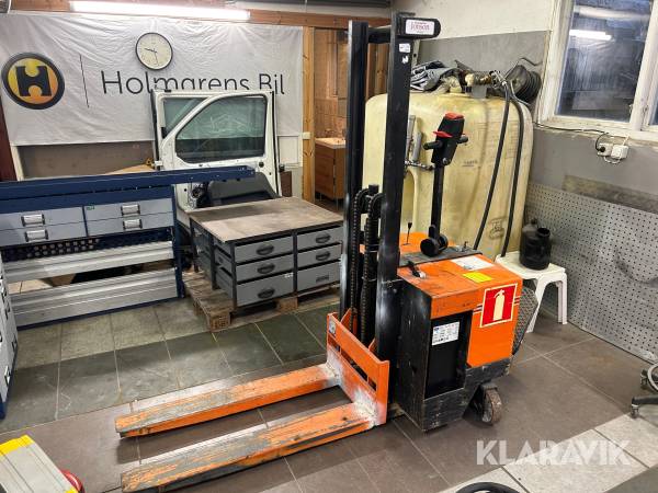 Pallstaplare Kentruck BLS 1000