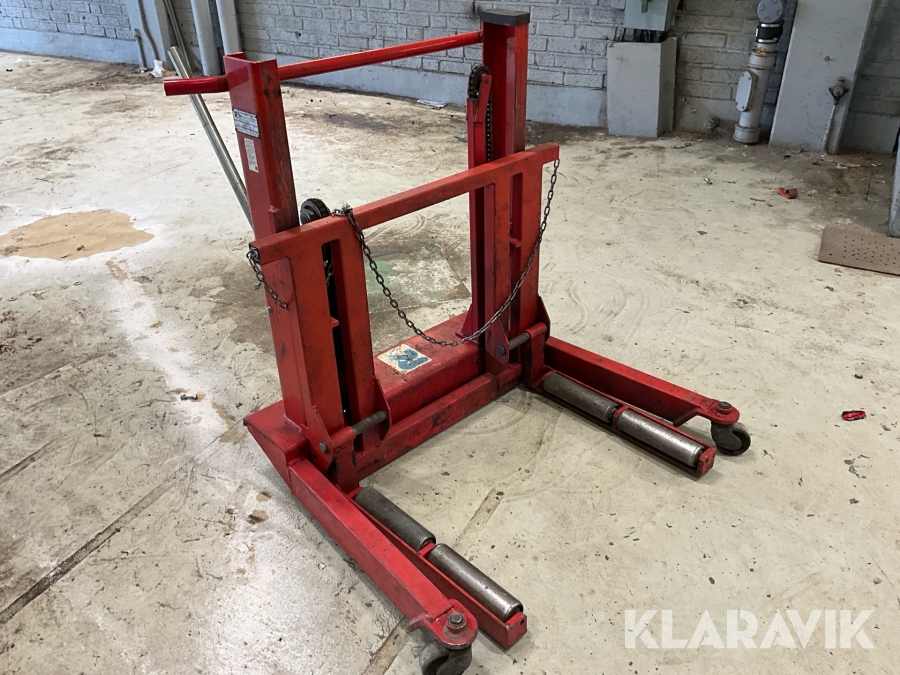 Däcklyft för lastbilshjul