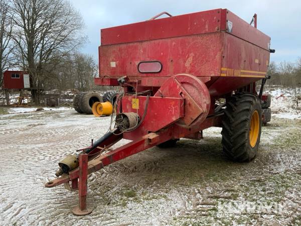 Gödningsspridare Överum Tive 4012-6012 JET