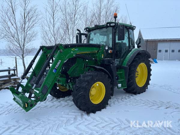 Traktor John Deere 6130R med frontlastare