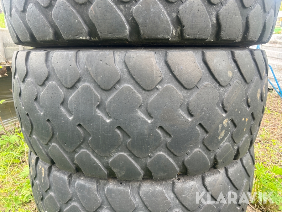 Entreprenaddäck Hilo 20.5R25 4st