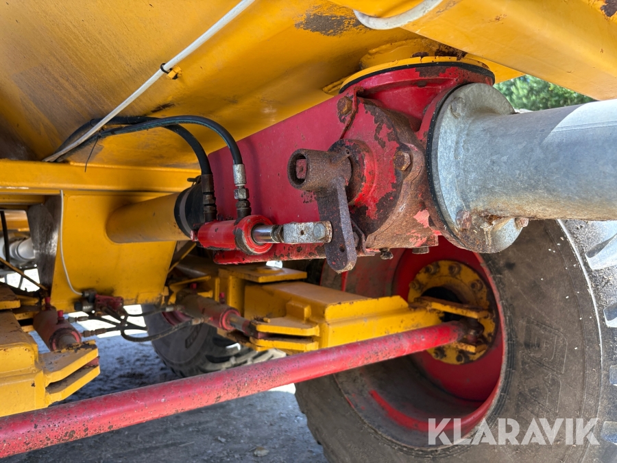 Gödselspridare Olby 12B4 12m3