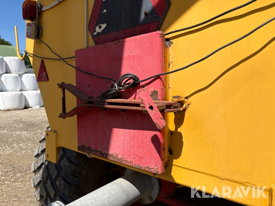 Gödselspridare Olby 12B4 12m3