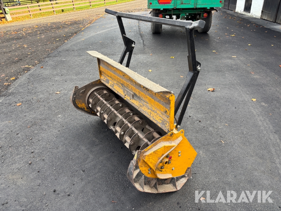 Buskhuvud McConnel Forest 130