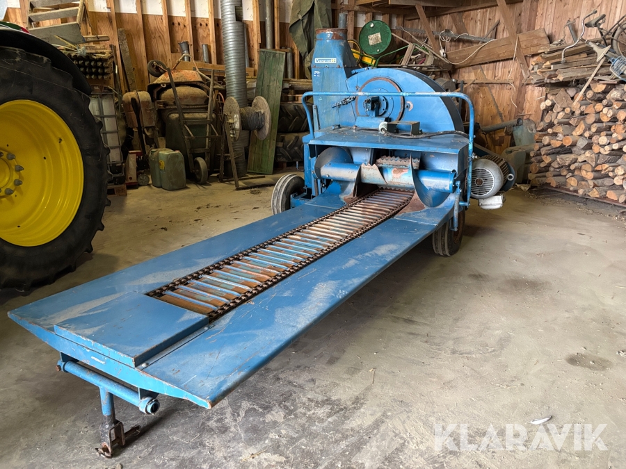 Hackfläkt Vestmek HK 100 med matarbord