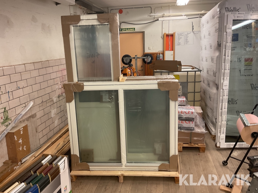 Fönster 3 st och dörr 1 st