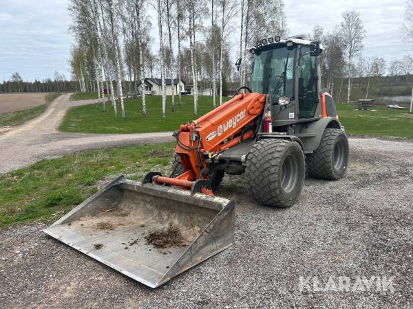 Teleskoplastare Weycor AR480T med redskap