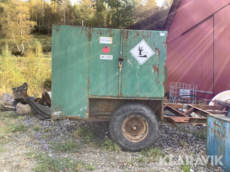 Dieseltank 2000L, elektrisk pump