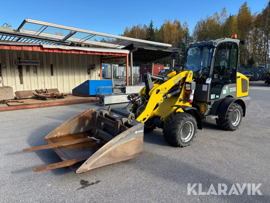 Hjullastare Wacker Neuson WL32 med skopa & gafflar