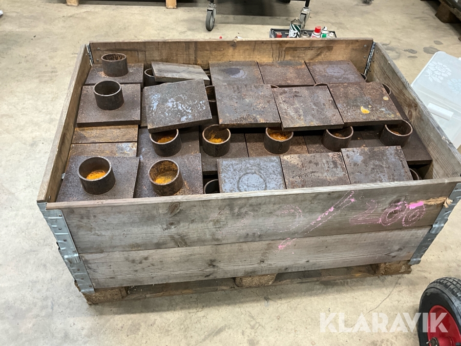 Plattor till pålning stort parti