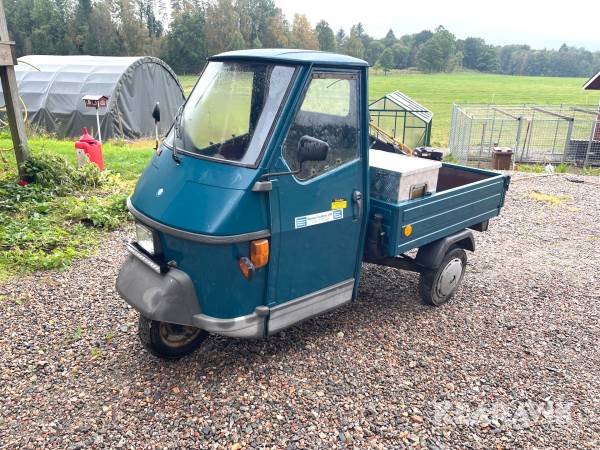 Moped Piaggio ape 50