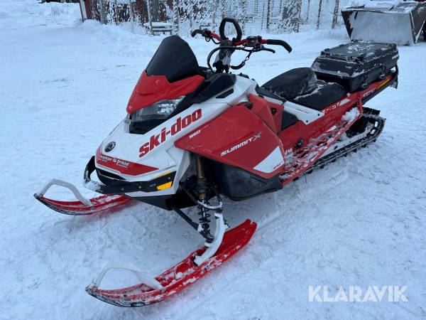 Snöskoter Ski-Doo Summit X 850 154"