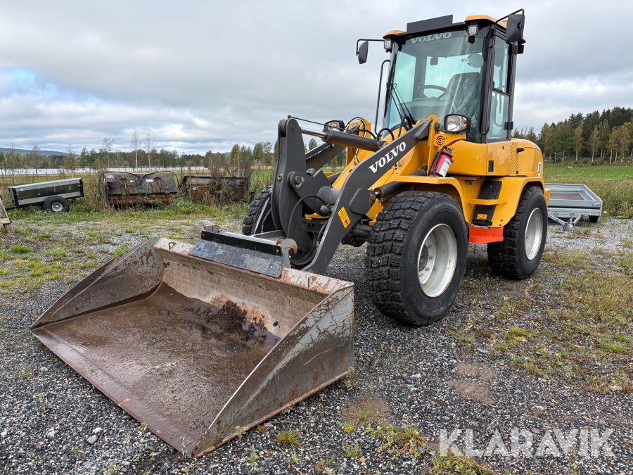 Hjullastare Volvo L30GS med redskap