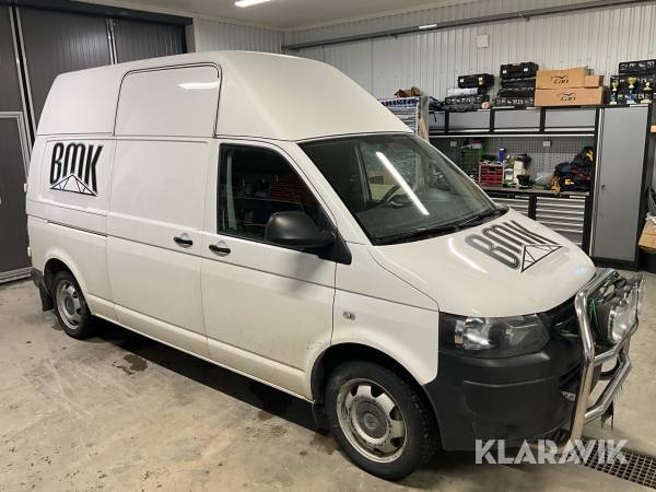 Skåpbil Volkswagen Transporter med inredning