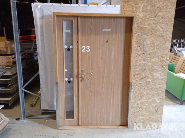 Dörr 209x139,2x12 cm
