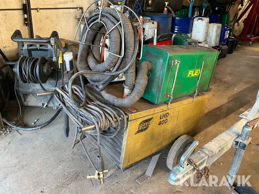 Pinnsvets ESAB LHD400 med utsugsfläkt