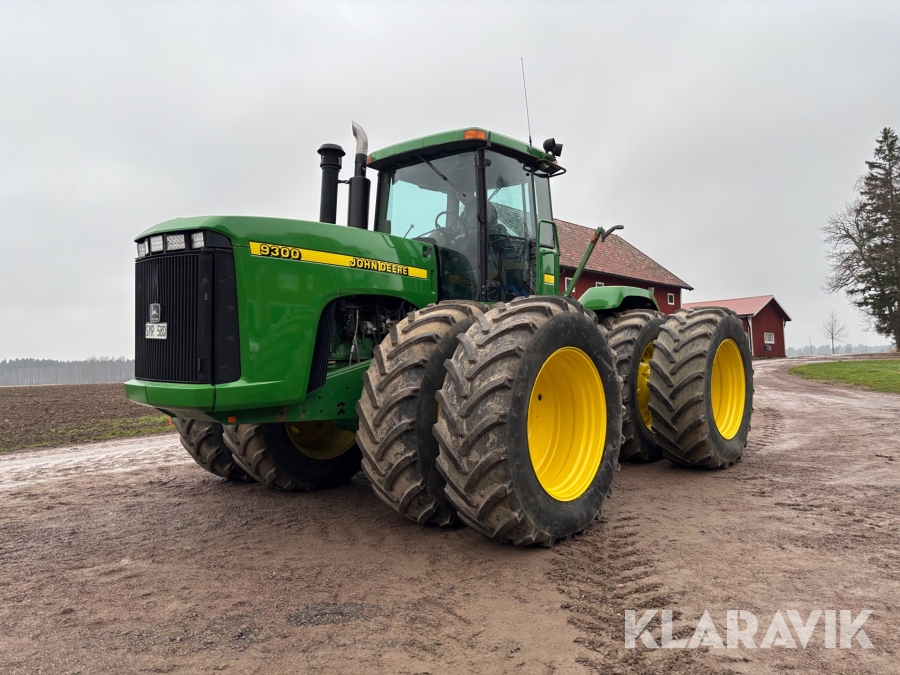 Traktor John Deere 9300