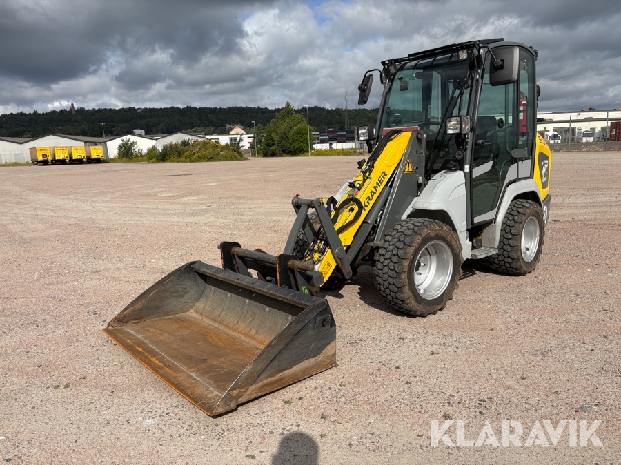 Kompaktlastare Kramer 5040 med skopa, gafflar & vikplog