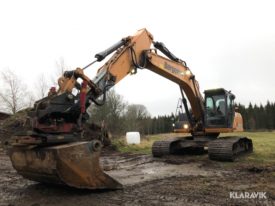 Bandgrävare Case med tiltrotator och grävsystem