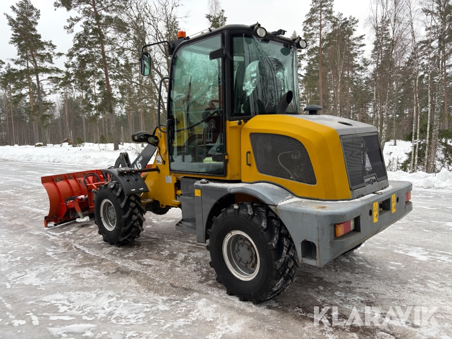 Hjullastare Everun ER416 PRO med redskap