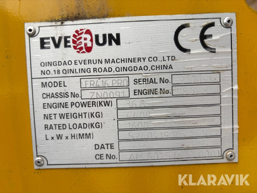 Hjullastare Everun ER416 PRO med redskap