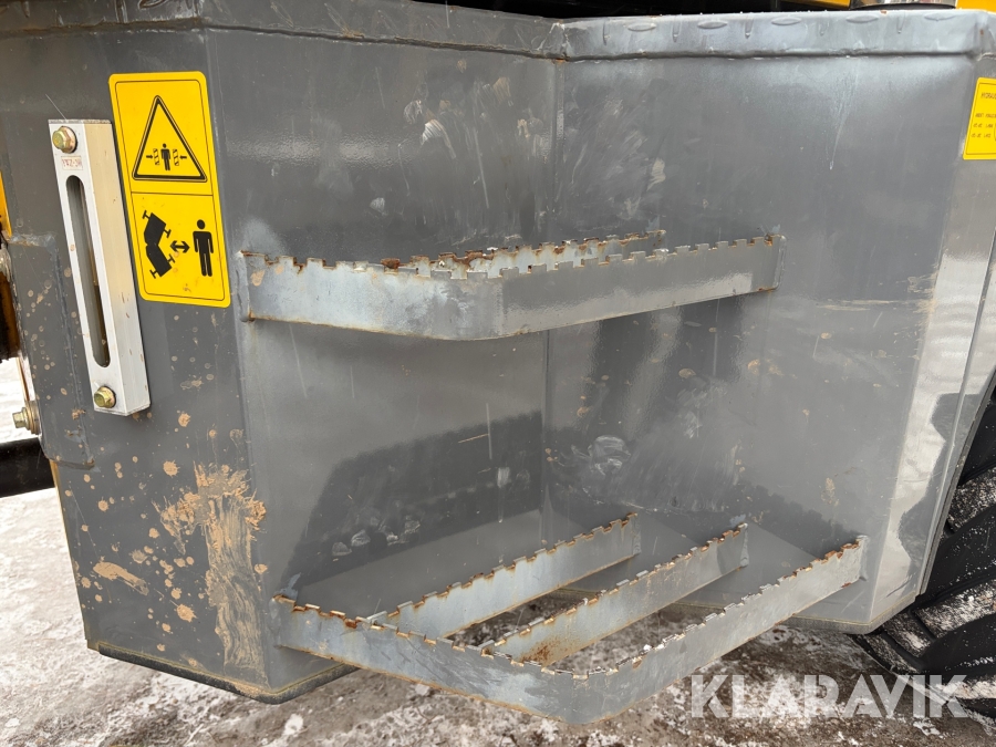 Hjullastare Everun ER416 PRO med redskap