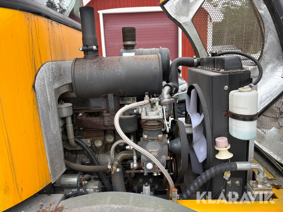 Hjullastare Everun ER416 PRO med redskap