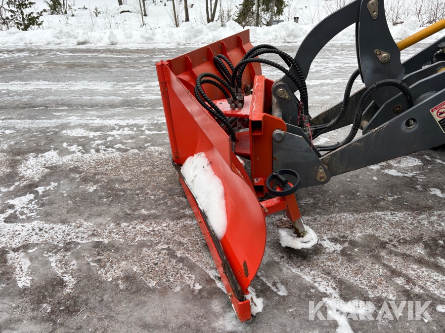 Hjullastare Everun ER416 PRO med redskap