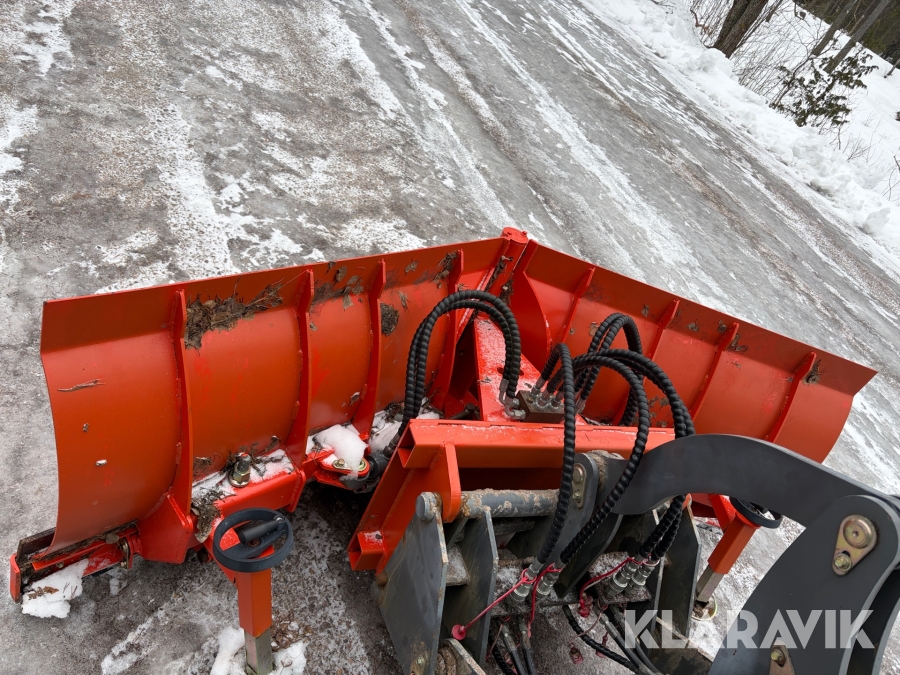 Hjullastare Everun ER416 PRO med redskap