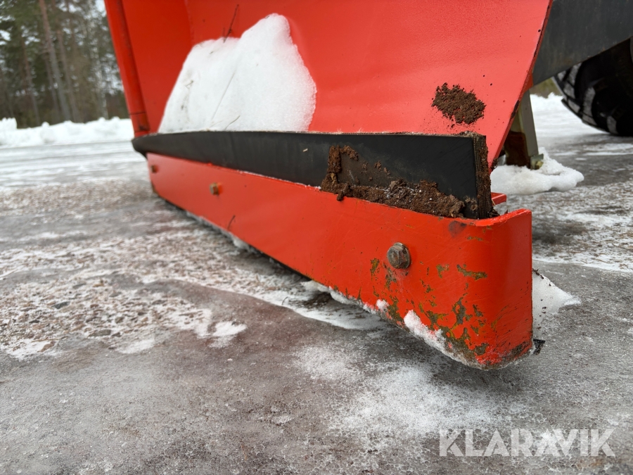 Hjullastare Everun ER416 PRO med redskap