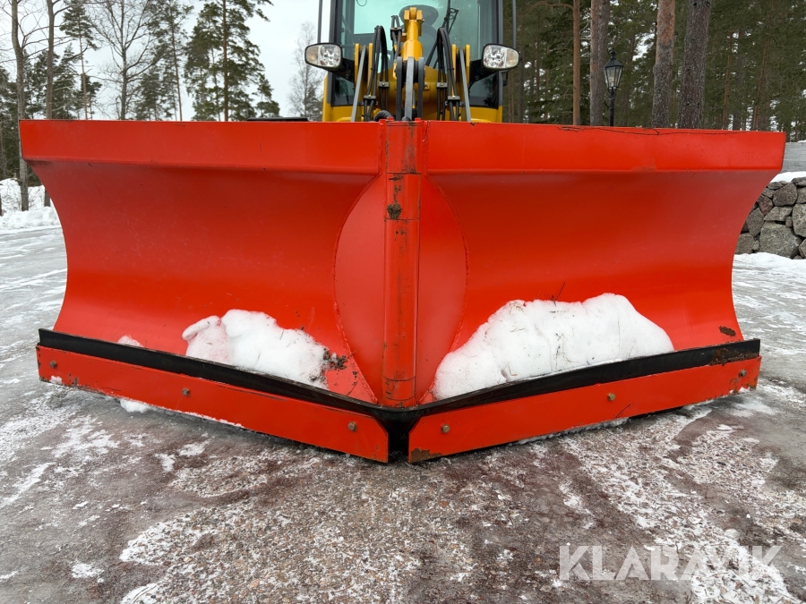 Hjullastare Everun ER416 PRO med redskap