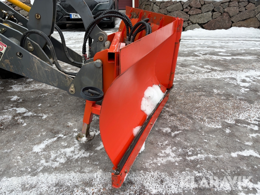 Hjullastare Everun ER416 PRO med redskap