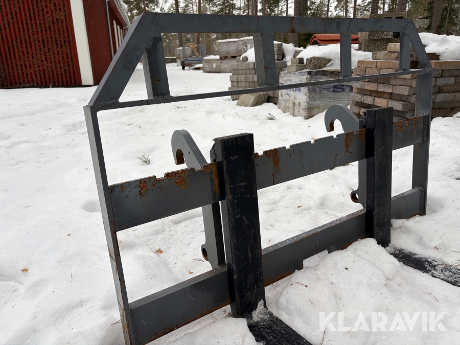 Hjullastare Everun ER416 PRO med redskap