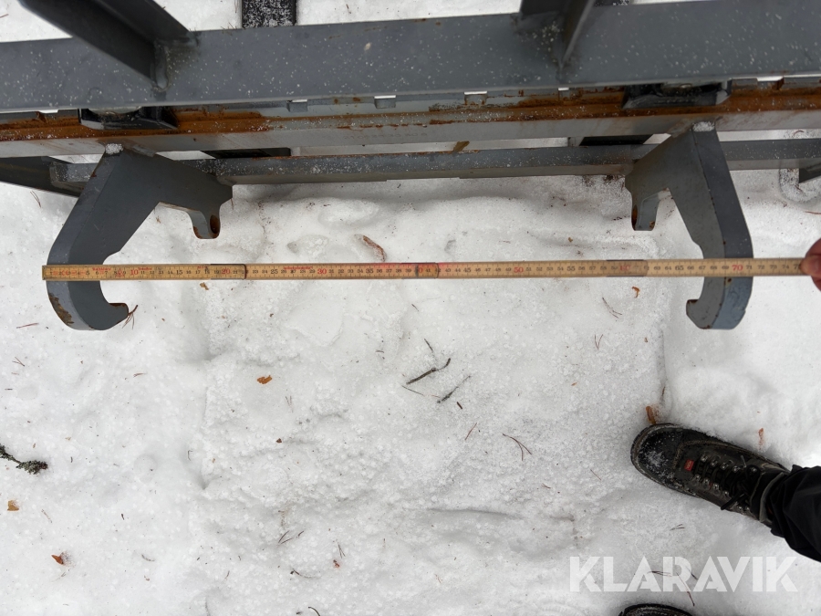 Hjullastare Everun ER416 PRO med redskap