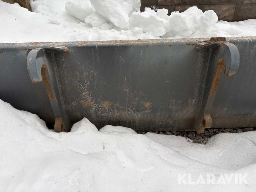 Hjullastare Everun ER416 PRO med redskap