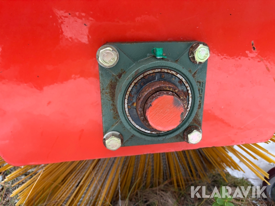 Hjullastare Everun ER416 PRO med redskap